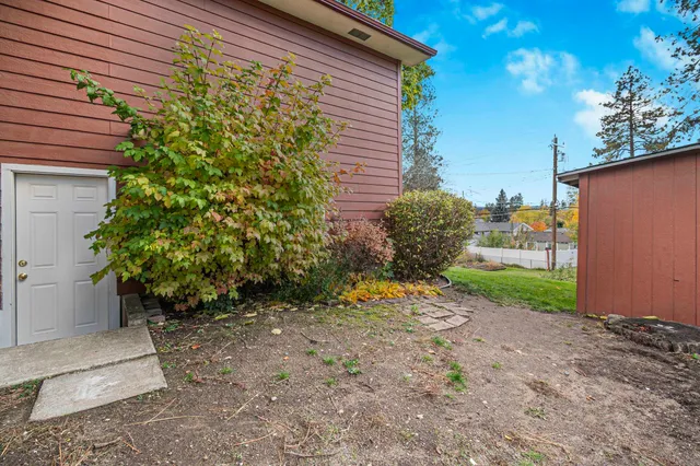 $390,000 | 5333 North Greenwood Boulevard, Spokane, WA 99205