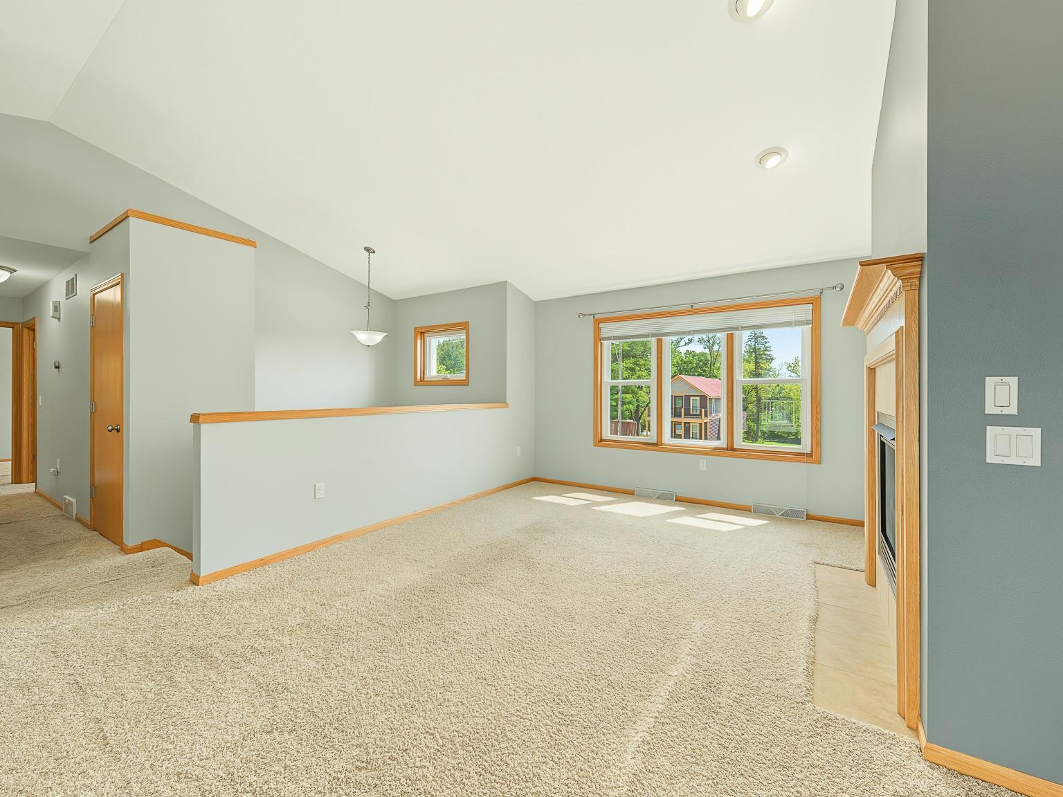 6738 Henry Road Belleville, WI 53508 - Photo 10 of 59 Gallery Image 10