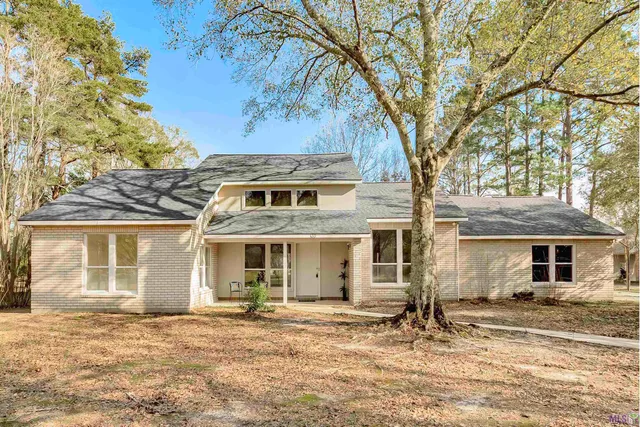 $635,000 | 433 Jean Lafitte Avenue, Baton Rouge, LA 70810