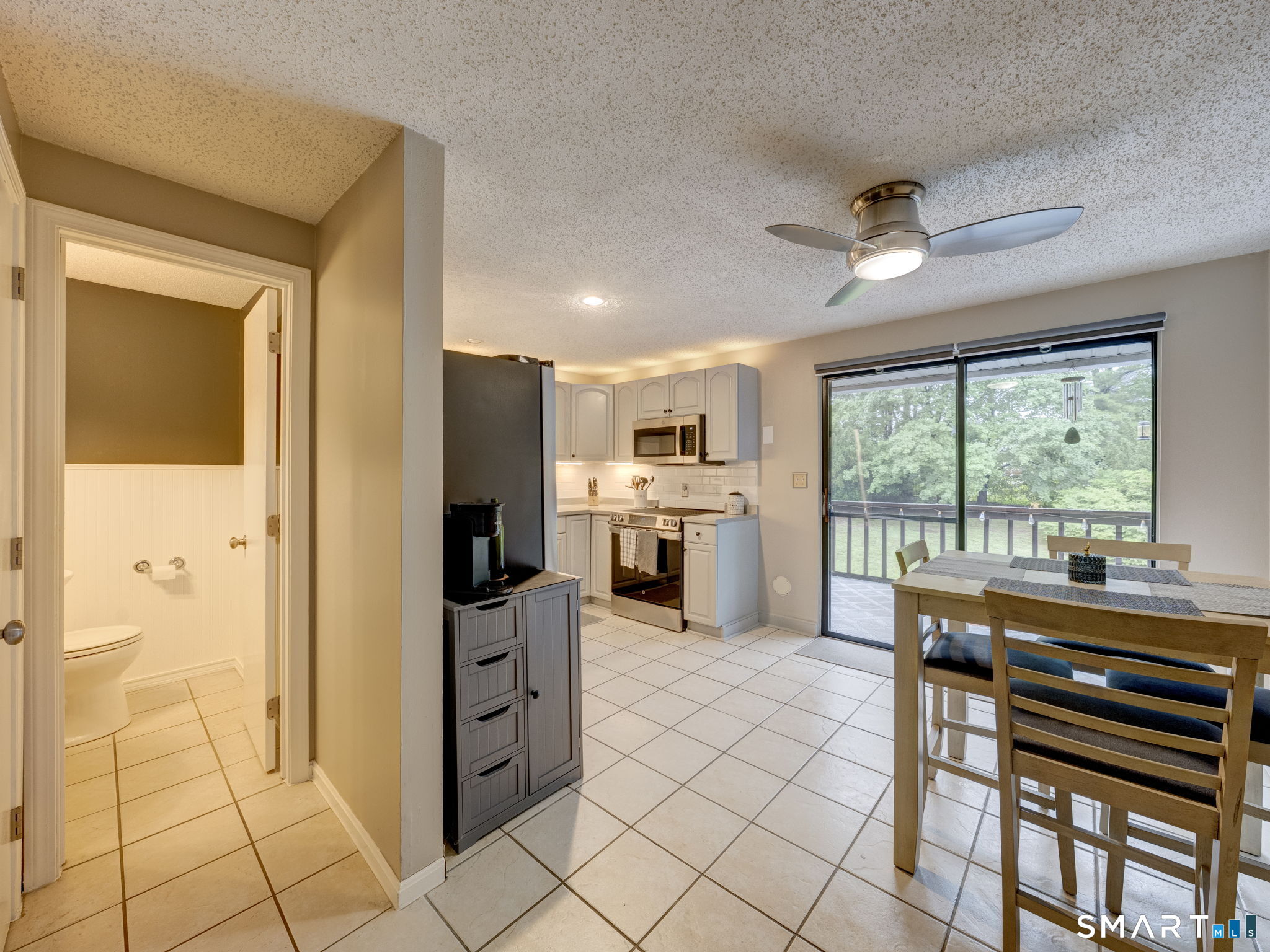 220 Monce Road, Unit 11 Burlington, CT 06013 - Photo 9 of 20