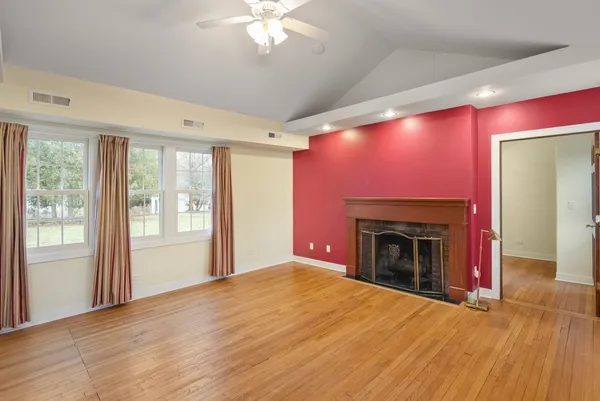 $495,000 | 1421 42nd Avenue, Rock Island, IL 61201