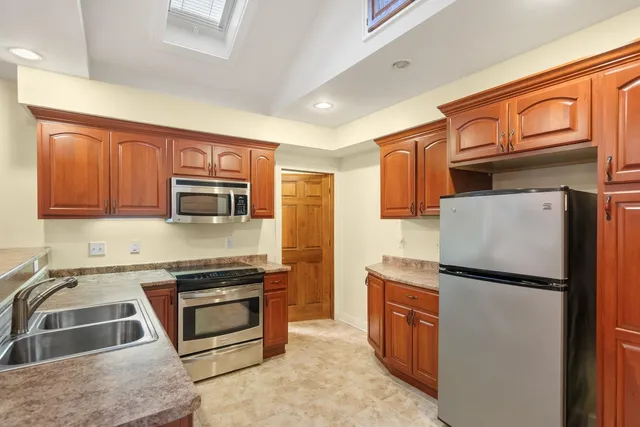 $495,000 | 1421 42nd Avenue, Rock Island, IL 61201