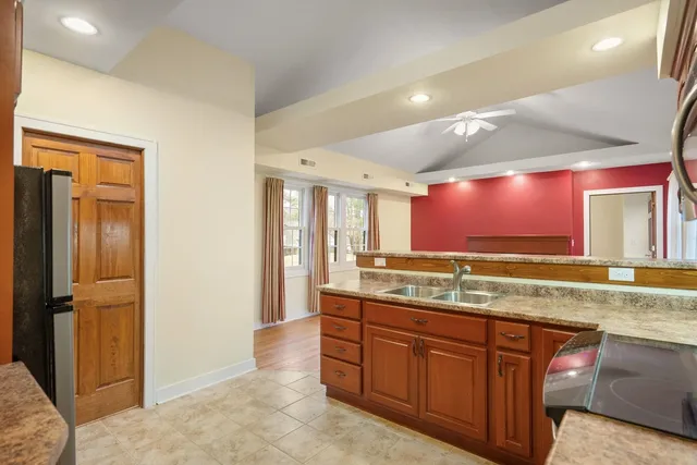 $495,000 | 1421 42nd Avenue, Rock Island, IL 61201