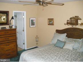 44 Diane Road Manahawkin, NJ 08050 - Photo 4 of 10