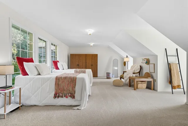 $924,900 | 16822 North Golden Drive, Colbert, WA 99005