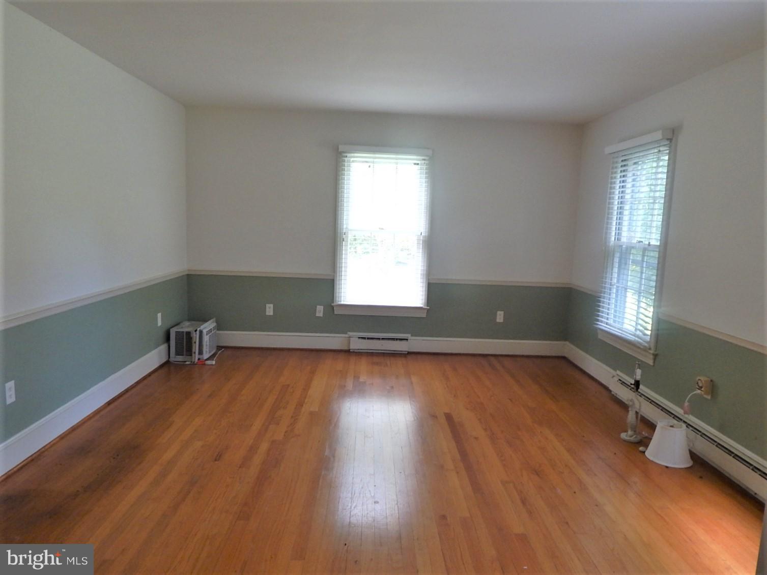 11036 Mountain Run Lake Road Culpeper, VA 22701 - Photo 3 of 30 Living Room