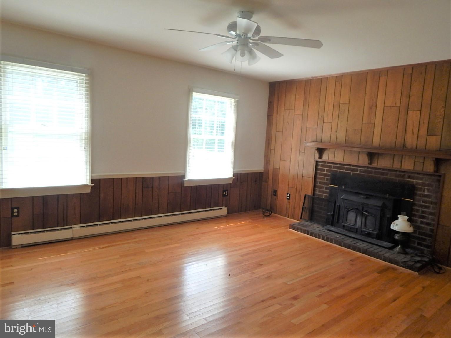 11036 Mountain Run Lake Road Culpeper, VA 22701 - Photo 5 of 30 Family Room