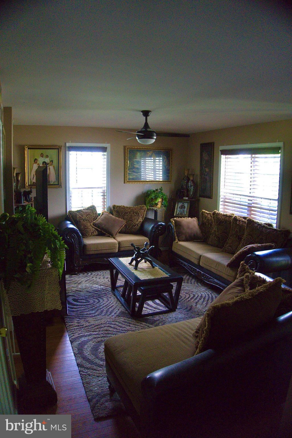 7753 Emerson Road Hyattsville, MD 20784 - Photo 4 of 16 Gallery Image 4