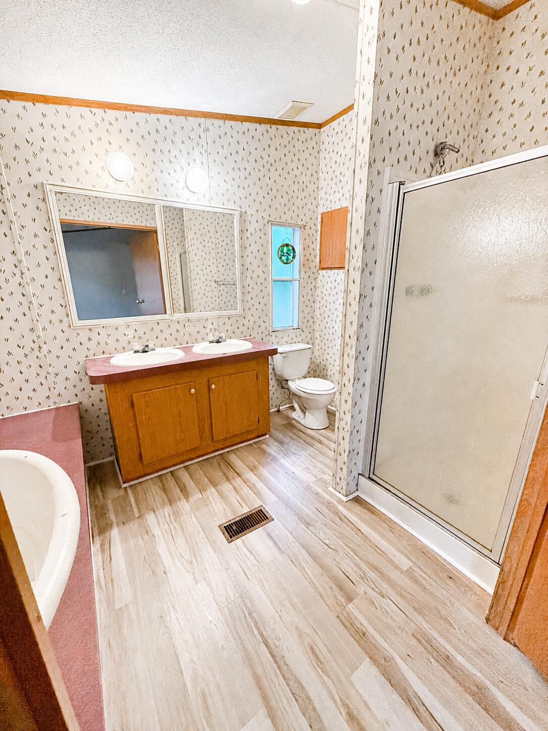 3641 Hillman Gay Road Dearing, GA 30808 - Photo 14 of 14 Primary Bath