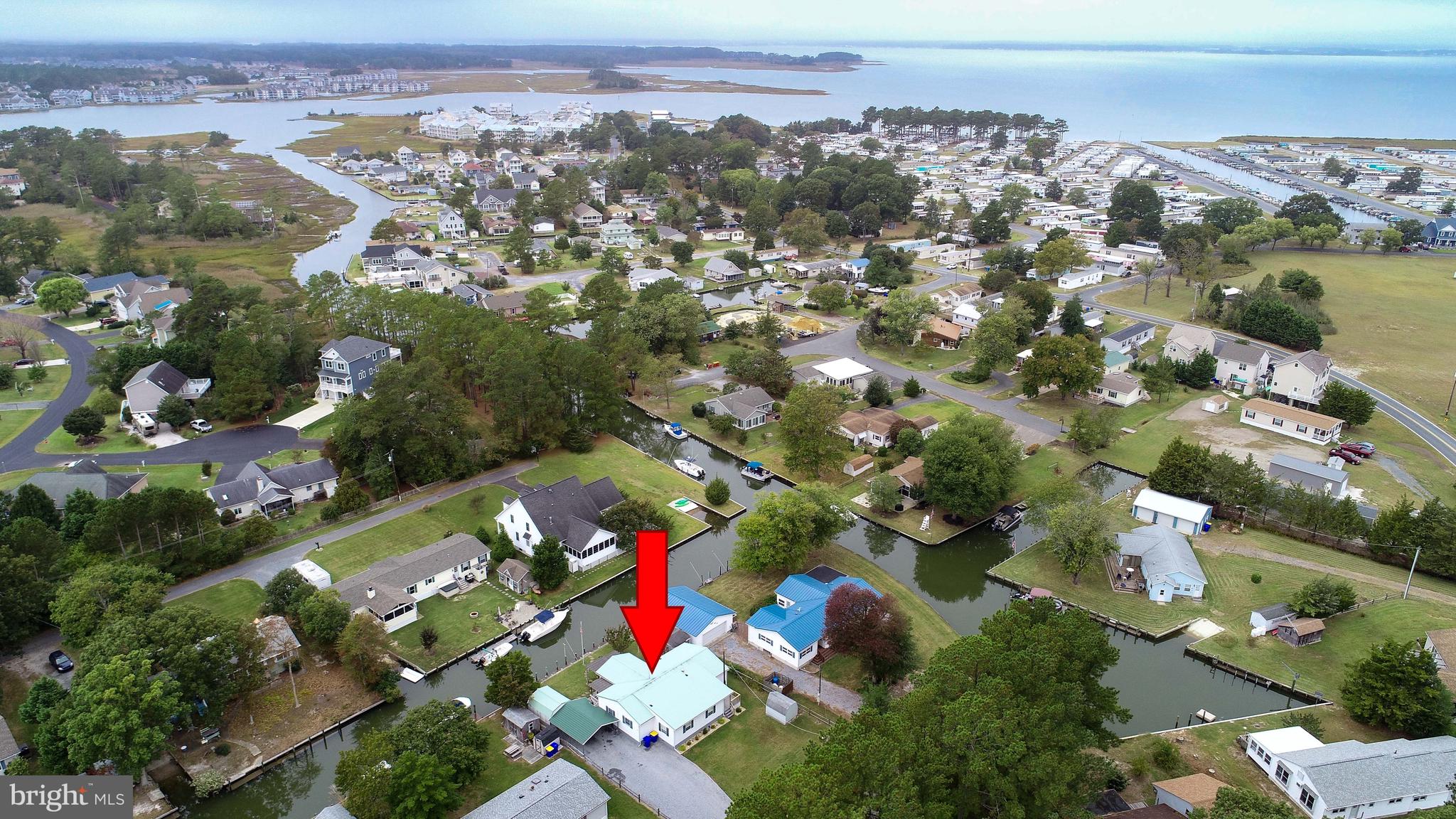 30347 Terrace Road Ocean View, DE 19970 - Photo 2 of 25 Located On A Canal off Indian River Inlet Bay