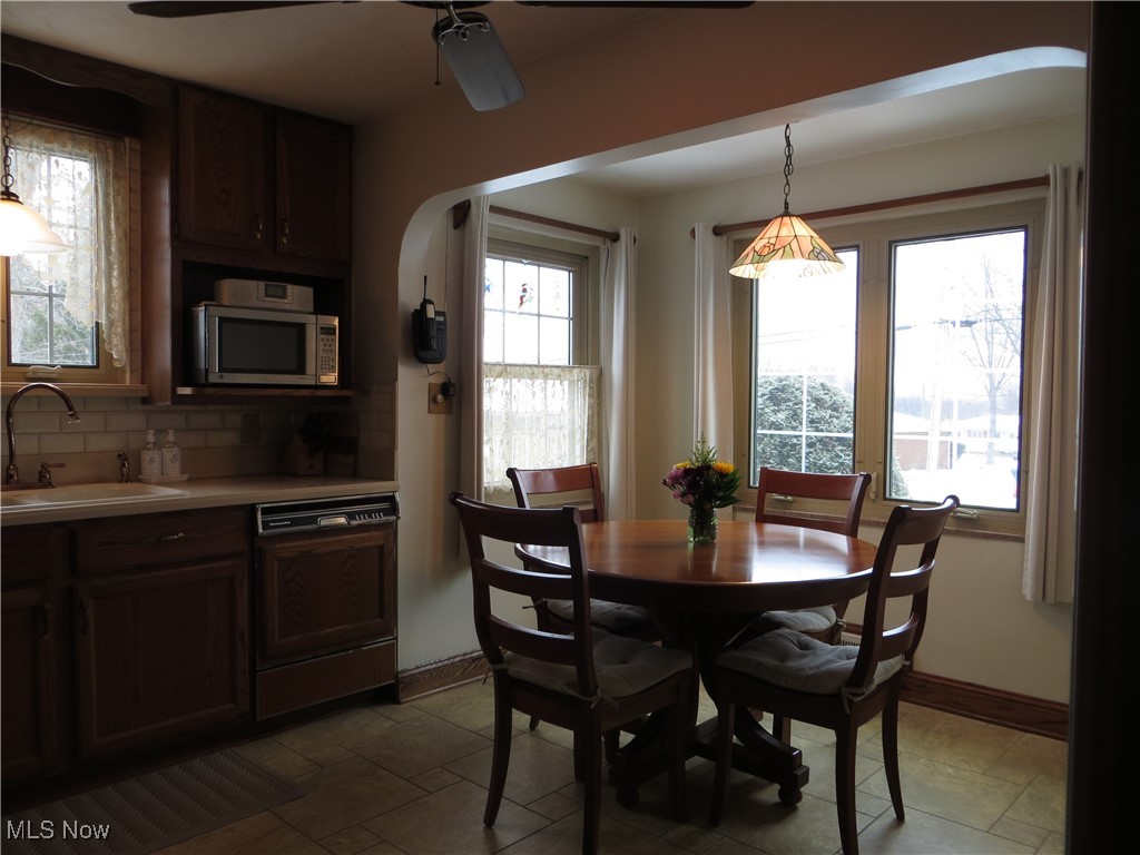 4651 Broadale Road Cleveland, OH 44109 - Photo 8 of 50 Gallery Image 8