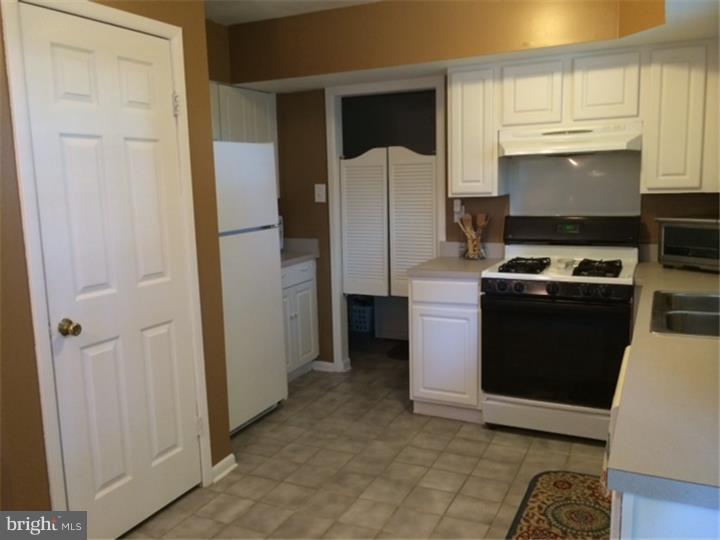 983 North Beecham Road Williamstown, NJ 08094 - Photo 12 of 24