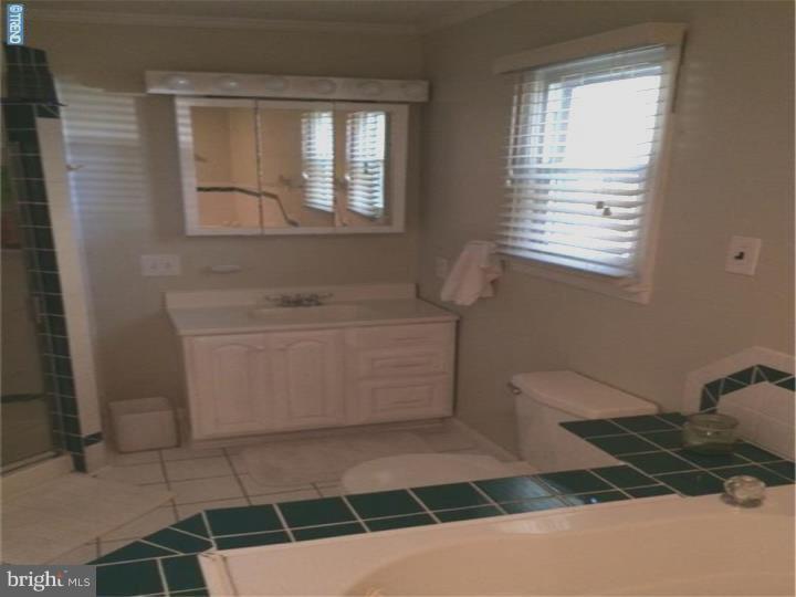 983 North Beecham Road Williamstown, NJ 08094 - Photo 9 of 24