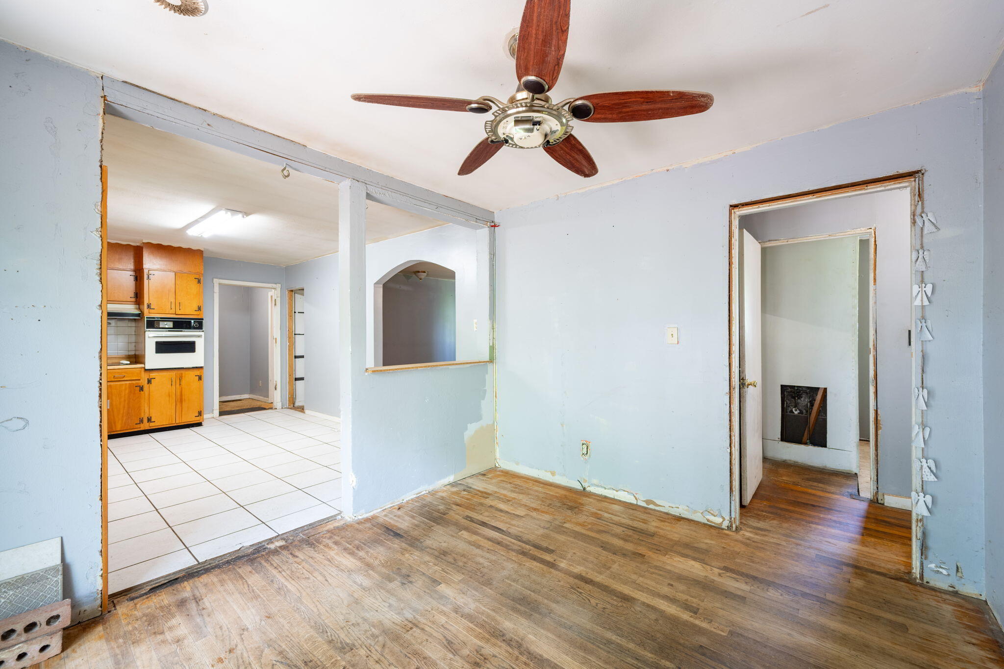 7635 Austin Drive Chattanooga, TN 37416 - Photo 11 of 24 11-web-or-mls-DSC_7578