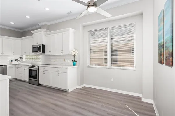 $3,300 | 700 Silk Oak Drive, Venice, FL 34293