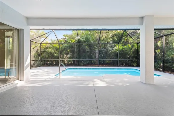 $3,300 | 700 Silk Oak Drive, Venice, FL 34293