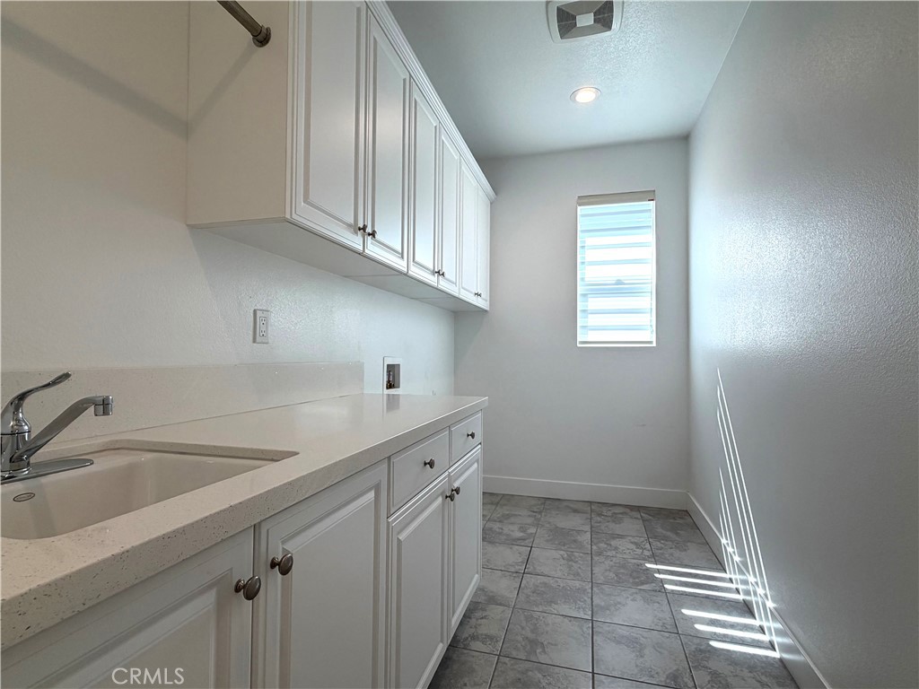 20756 Bluebird Court Porter Ranch, CA 91326 - Photo 25 of 32