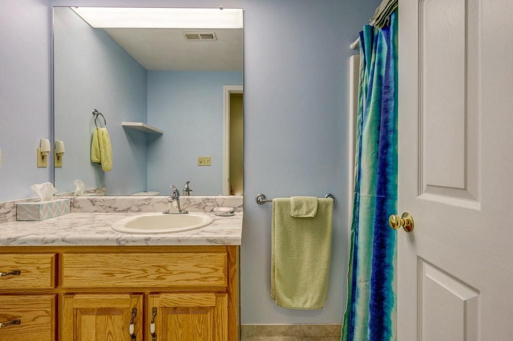 224 Jay Ridge Road Cloverdale, VA 24077 - Photo 21 of 38 021-320260-224 Jay Ridge Road 21_7986135