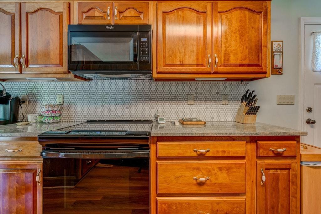 224 Jay Ridge Road Cloverdale, VA 24077 - Photo 10 of 38 010-320260-224 Jay Ridge Road 10_7986123