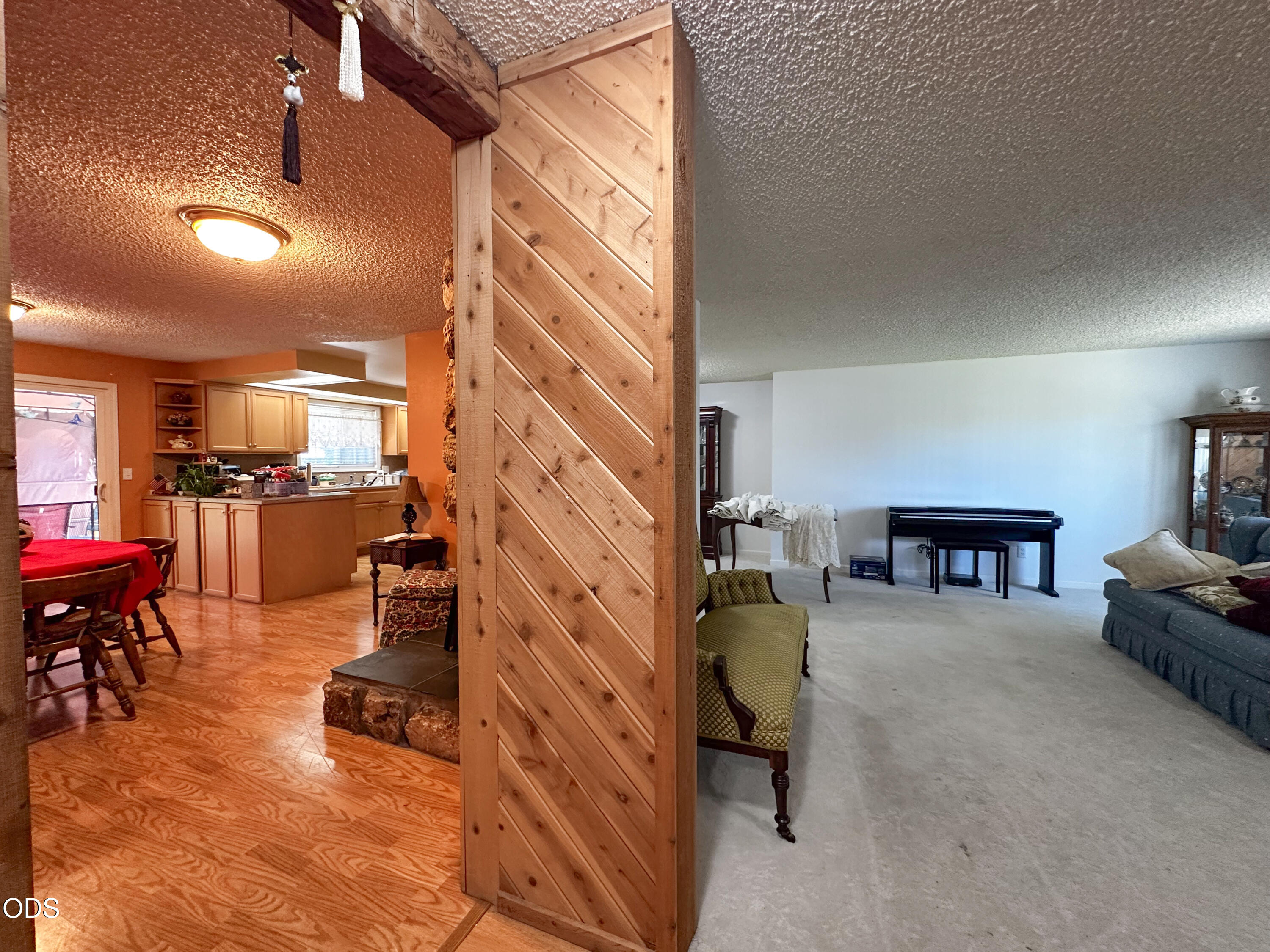 3937 Rio Vista Way Klamath Falls, OR 97603 - Photo 5 of 40