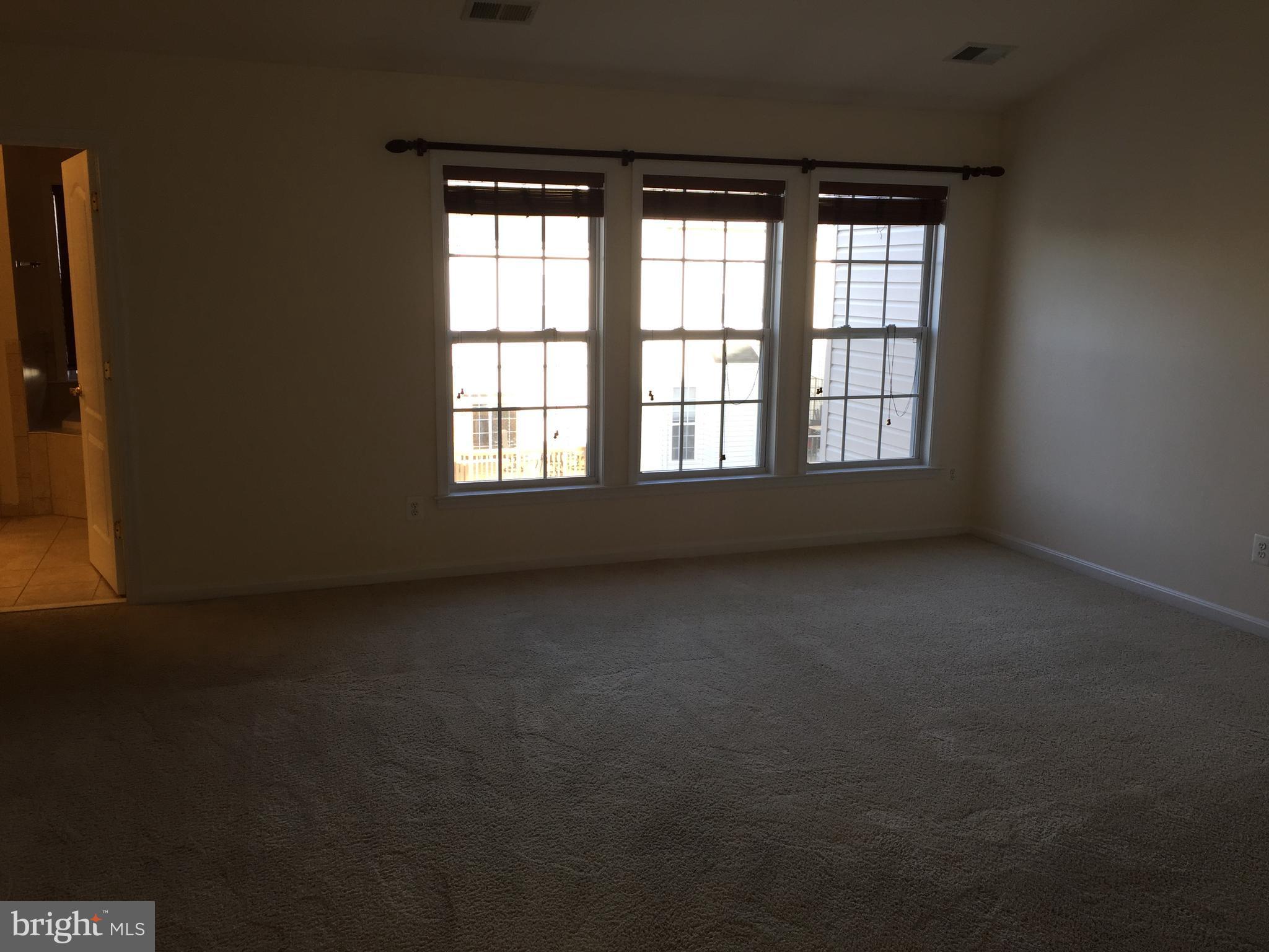 25153 Cutgrass Terrace Stone Ridge, VA 20105 - Photo 10 of 24 Bedroom (Master)