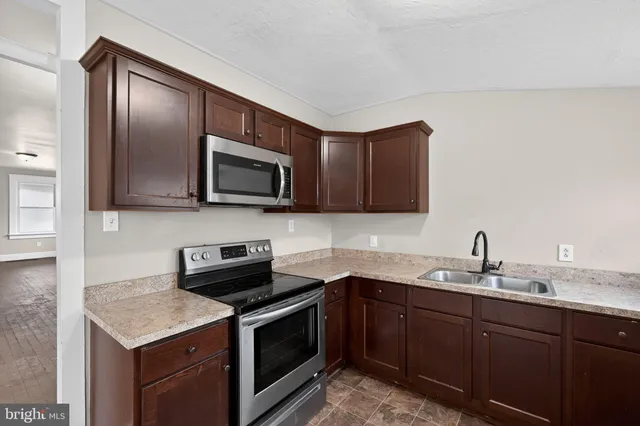 $1,840 | 38 North Scott Street, York, PA 17404