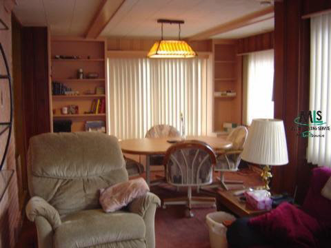 20141 Canterbury Road Detroit, MI 48221 - Photo 6 of 8 621311-5.JPG