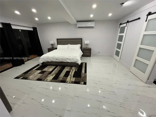 $12,000 | 39 Southeast 7th Street, Dania Beach, FL 33004