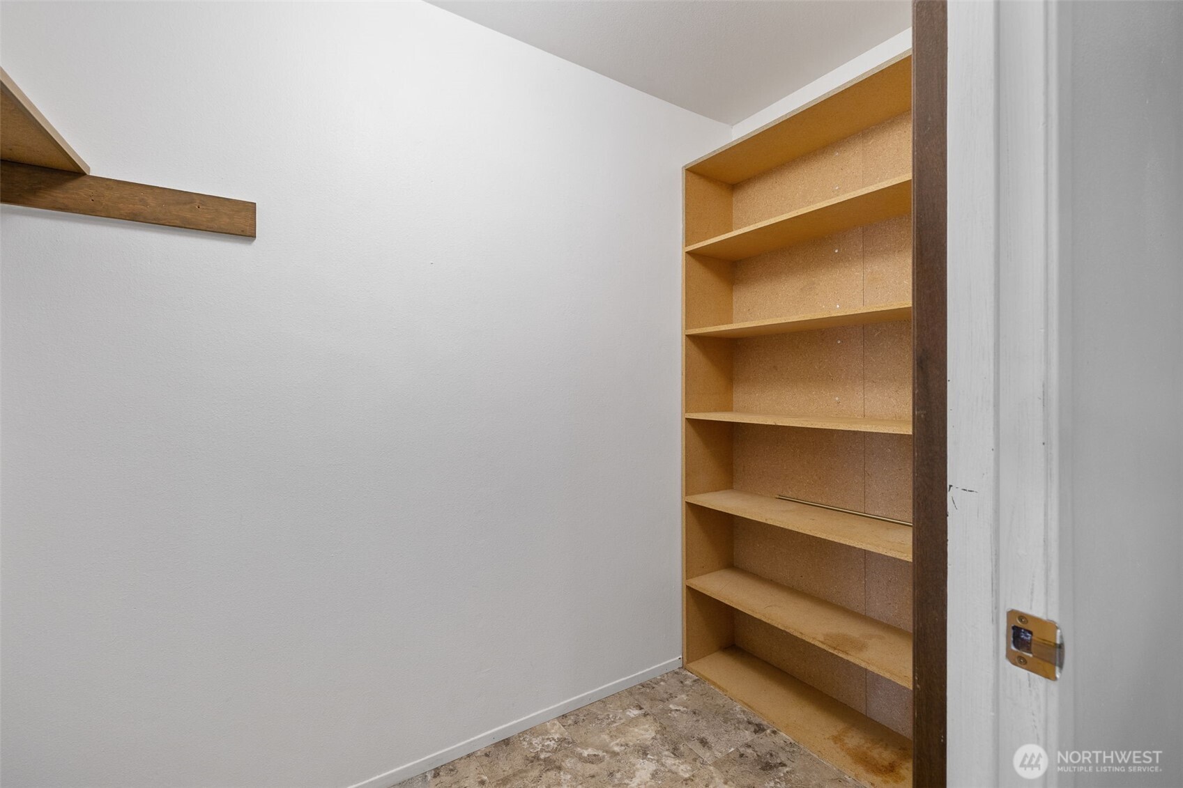 8516 196th Street Southwest, Unit 105 Edmonds, WA 98026 - Photo 25 of 40