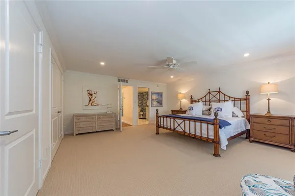 $6,500 | 2735 Ocean Drive, Unit 18A, Vero Beach, FL 32963