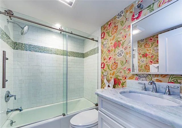 $6,500 | 2735 Ocean Drive, Unit 18A, Vero Beach, FL 32963