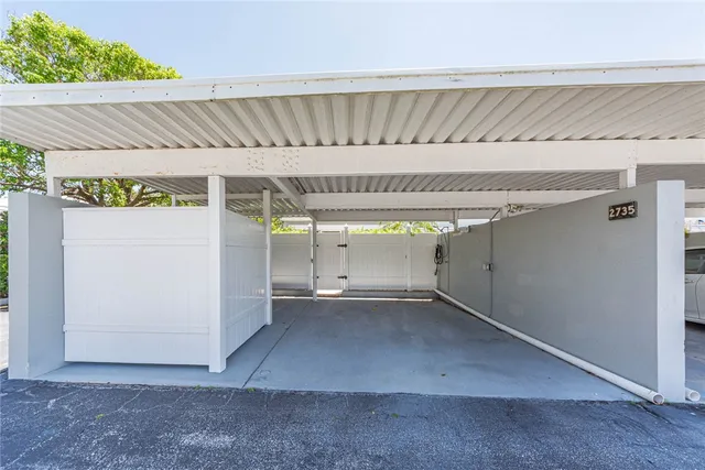 $6,500 | 2735 Ocean Drive, Unit 18A, Vero Beach, FL 32963