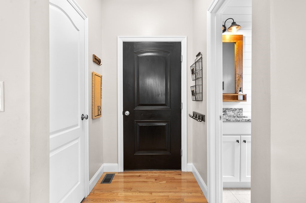 5 Hunters Court Sutton, MA 01590 - Photo 13 of 40 Gallery Image 13