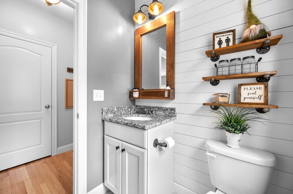 5 Hunters Court Sutton, MA 01590 - Photo 15 of 40 Gallery Image 15
