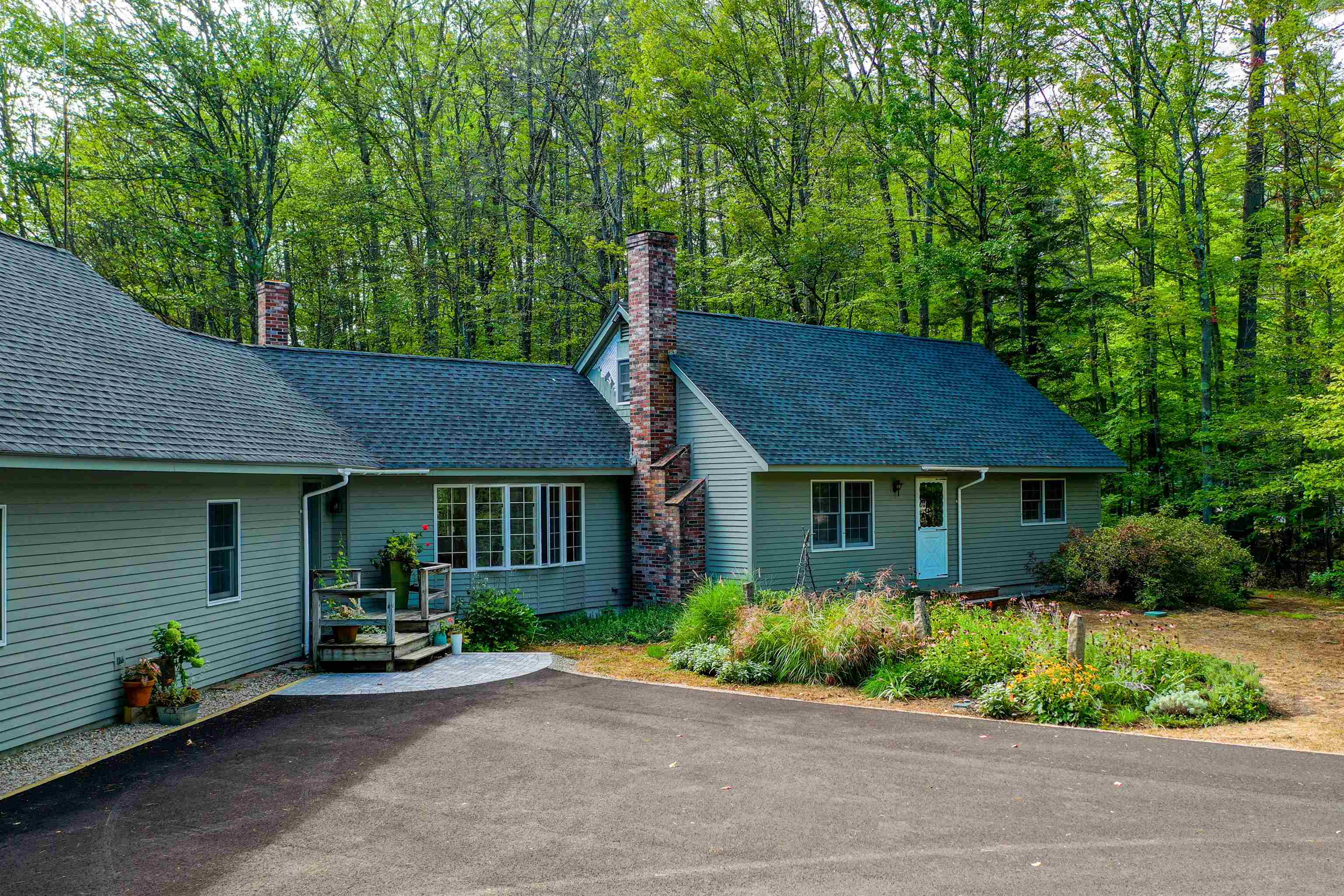 259 Intervale Cross Road Conway, NH 03845 - Photo 4 of 38