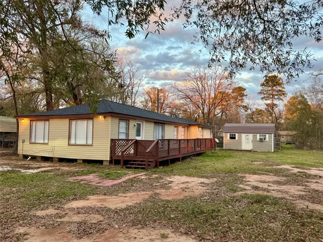 $158,000 | 126 Holly Ridge, Onalaska, TX 77360