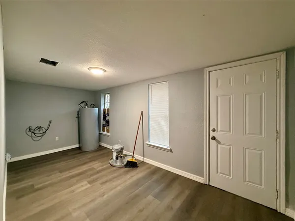 $129,900 | 126 Holly Ridge, Onalaska, TX 77360