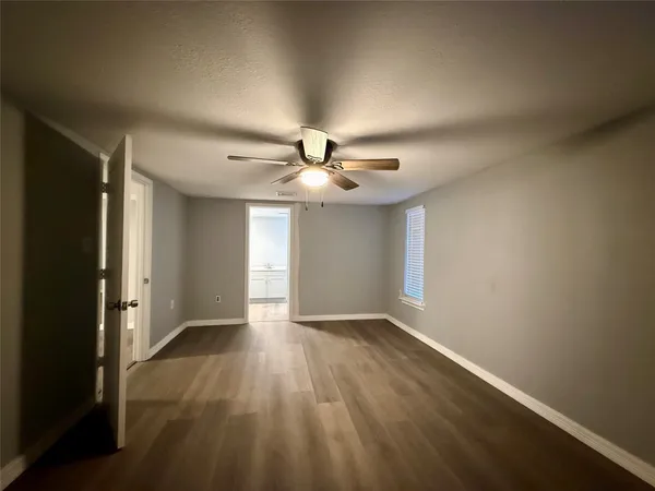 $129,900 | 126 Holly Ridge, Onalaska, TX 77360