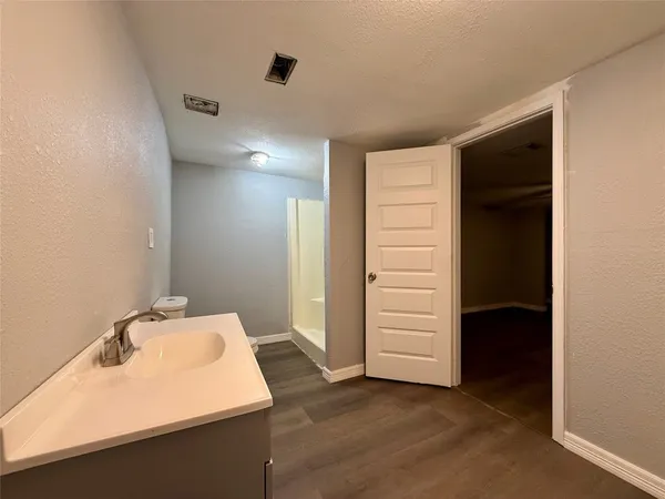 $129,900 | 126 Holly Ridge, Onalaska, TX 77360