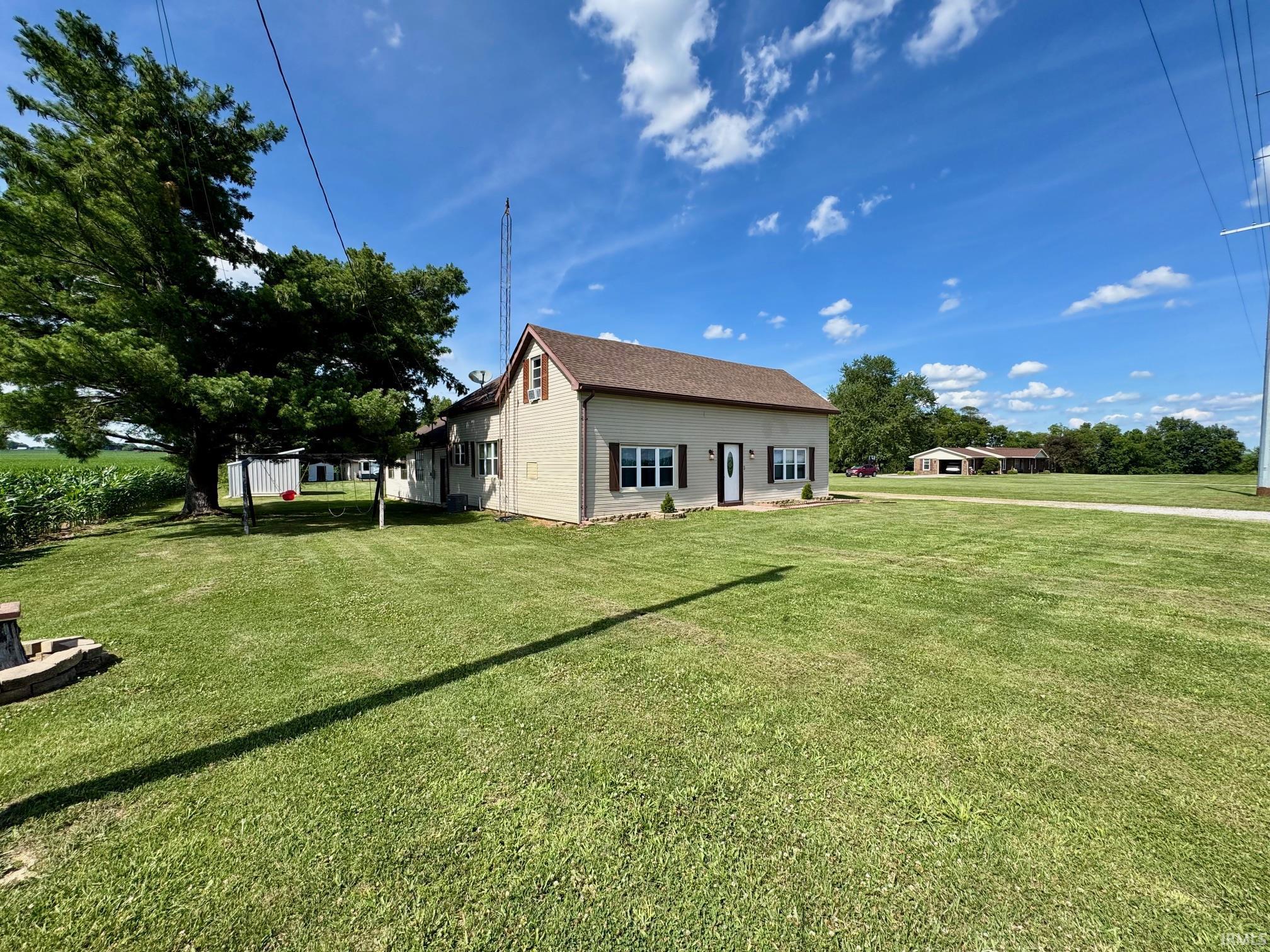 394 East 300th Road South Princeton, IN 47670 - Photo 5 of 35