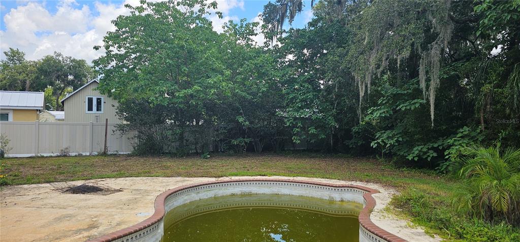 4375 Lindsey Loop Dover, FL 33527 - Photo 8 of 31