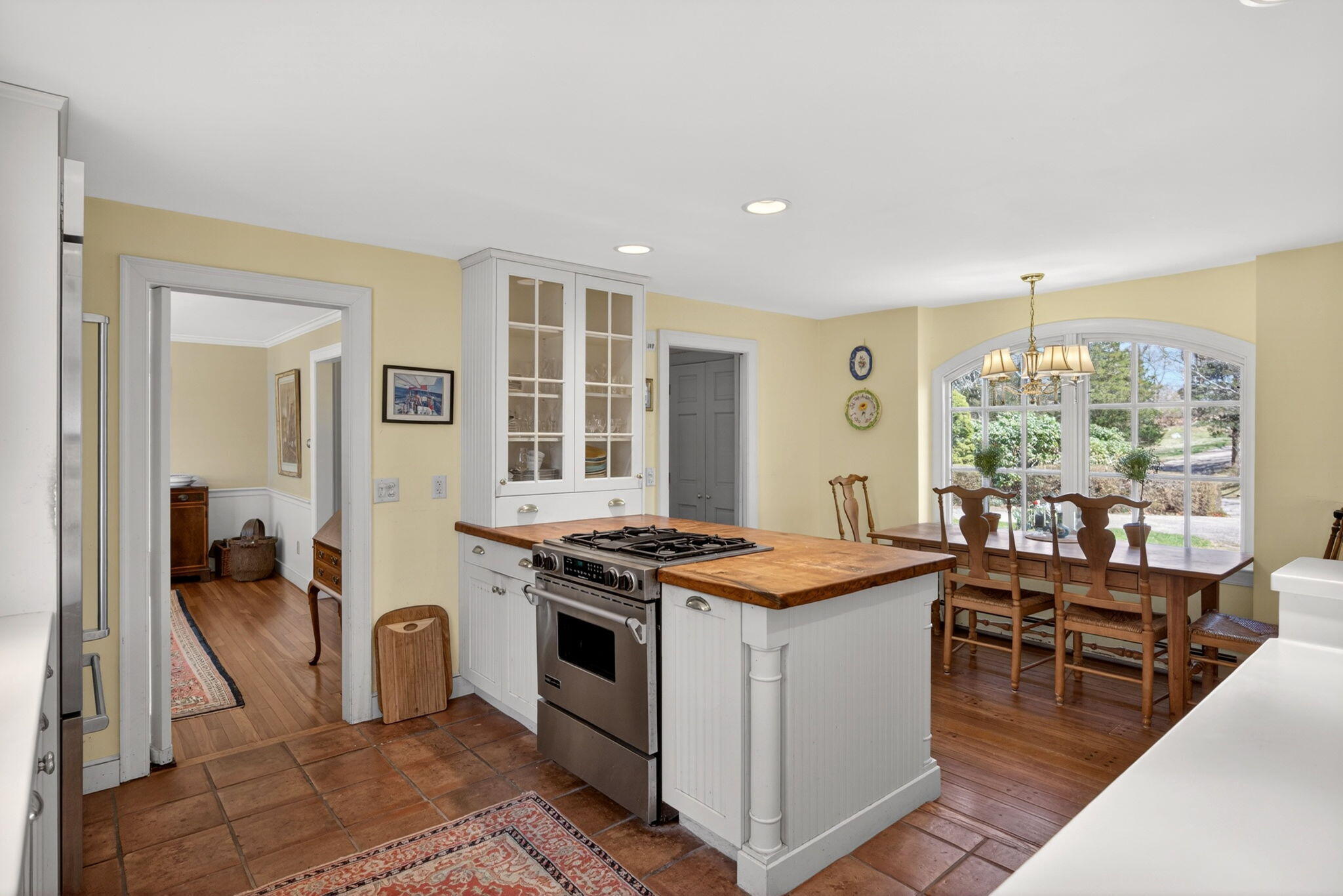 23 Antioch Road Falmouth, MA 02540 - Photo 14 of 69 Kitchen
