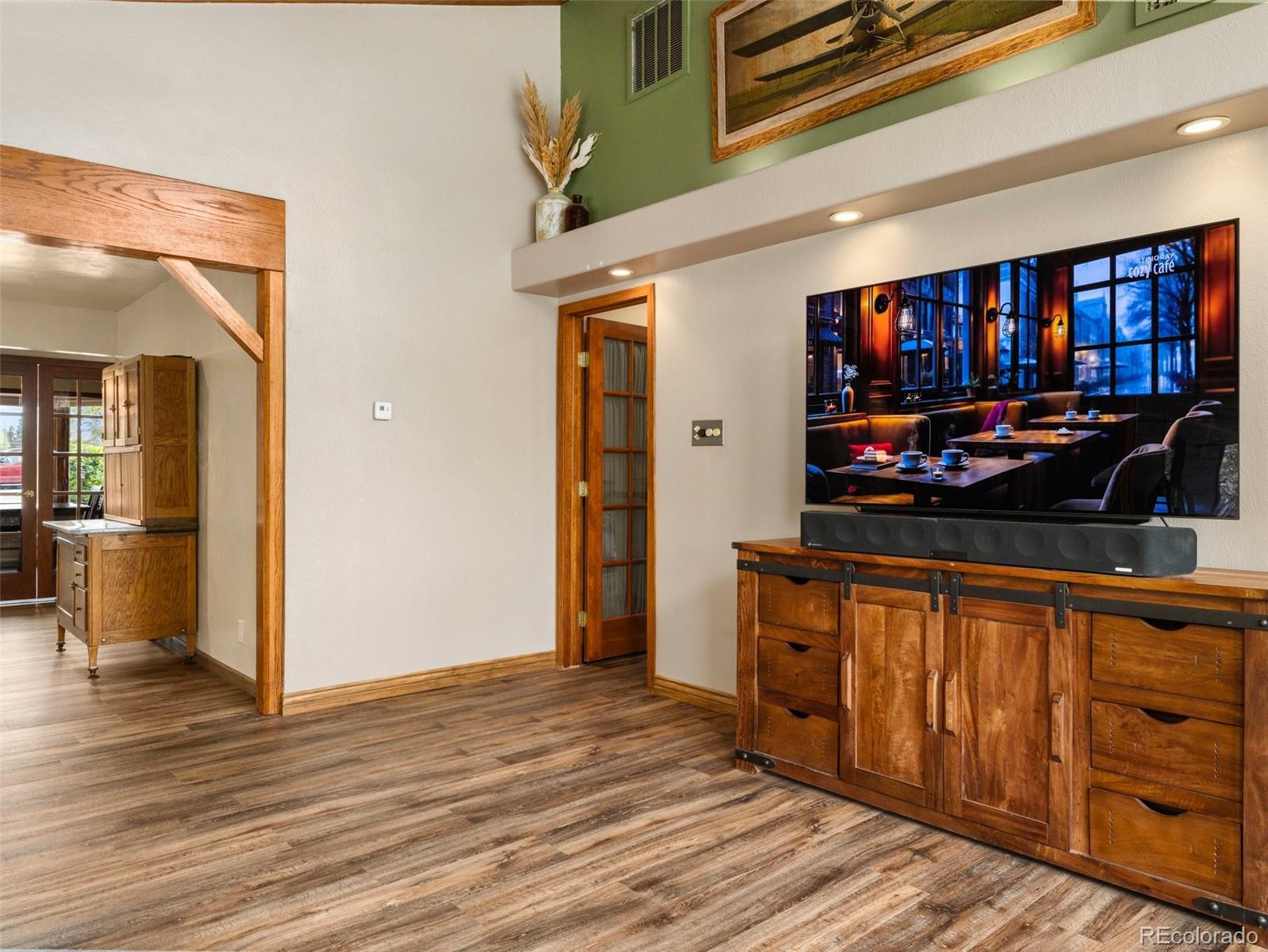 24675 Hillside Road Pueblo, CO 81006 - Photo 14 of 48 Gallery Image 14