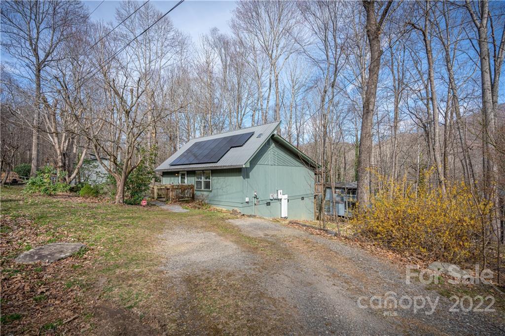 4 Blue Jay Loop Maggie Valley, NC 28751 - Photo 19 of 46