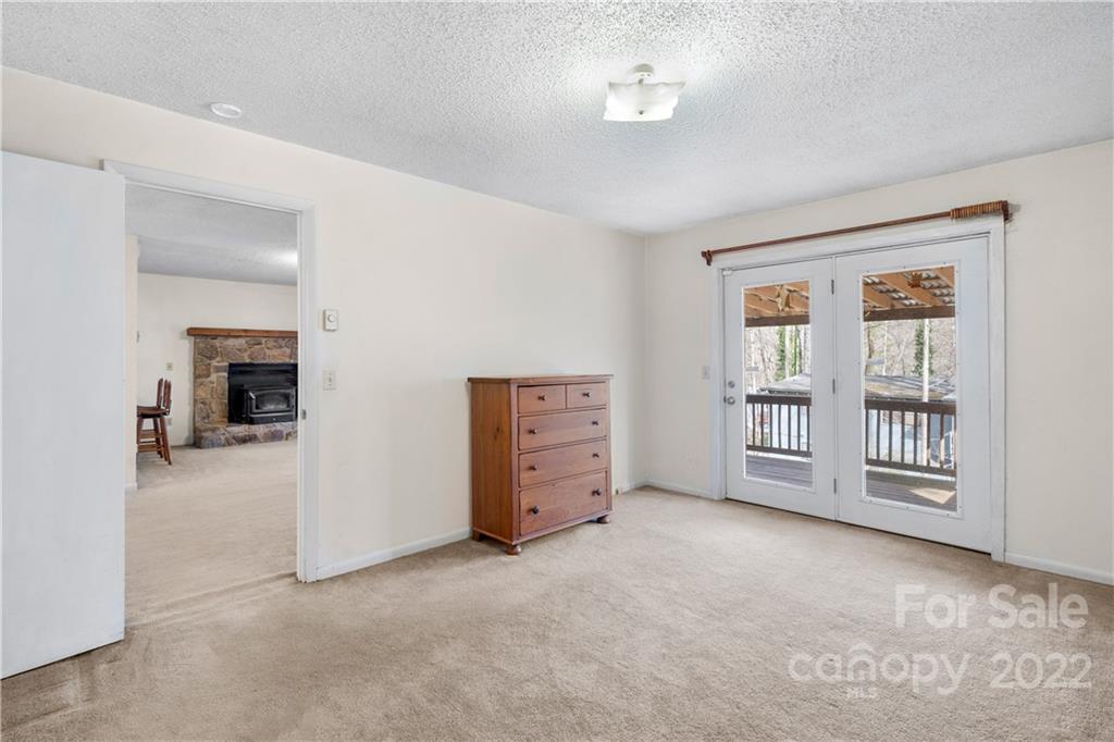 4 Blue Jay Loop Maggie Valley, NC 28751 - Photo 20 of 46 a view of livingroom with furniture and windows
