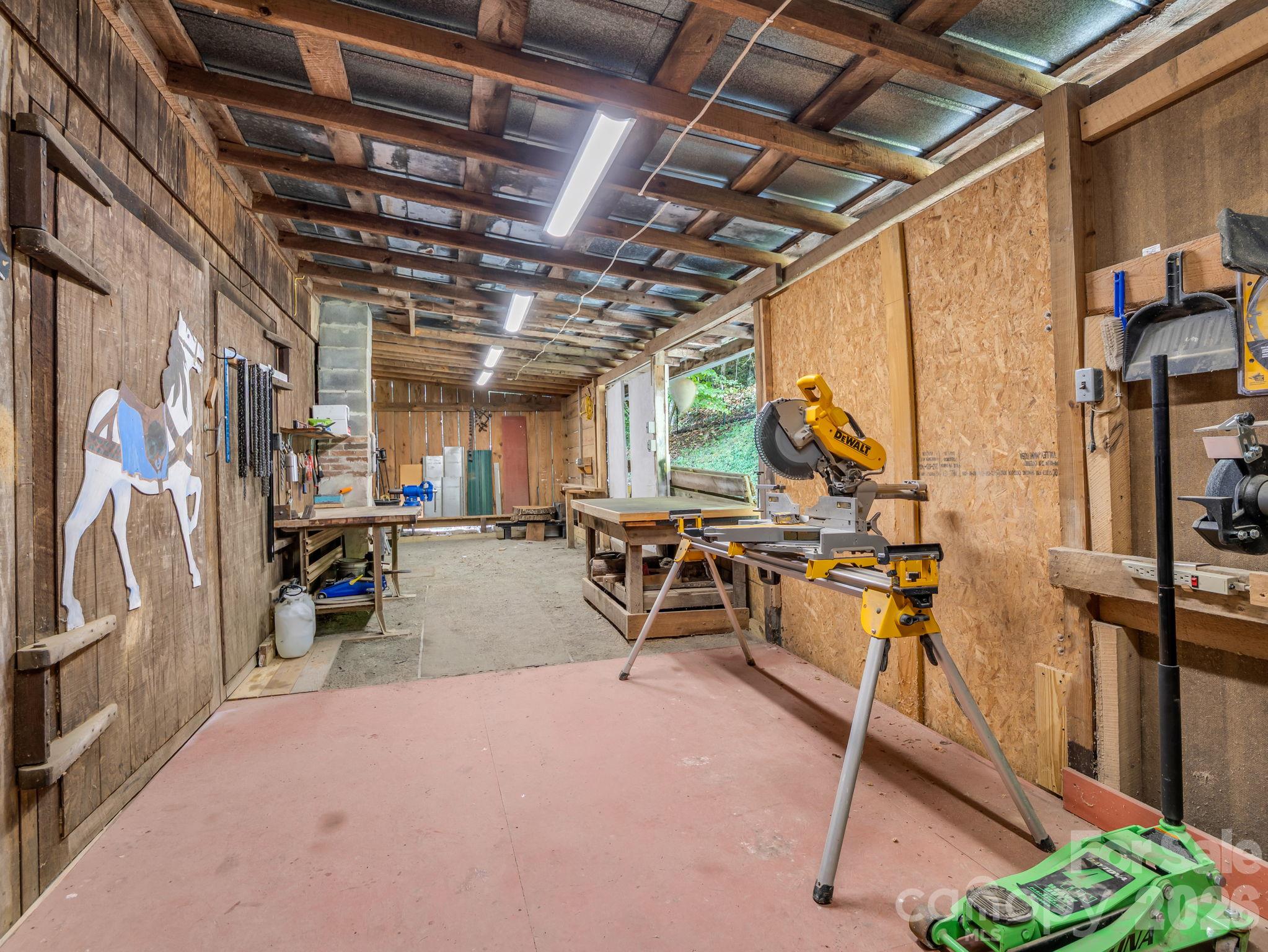 765 Hawk Ridge Lane Marshall, NC 28753 - Photo 32 of 48 Gallery Image 32