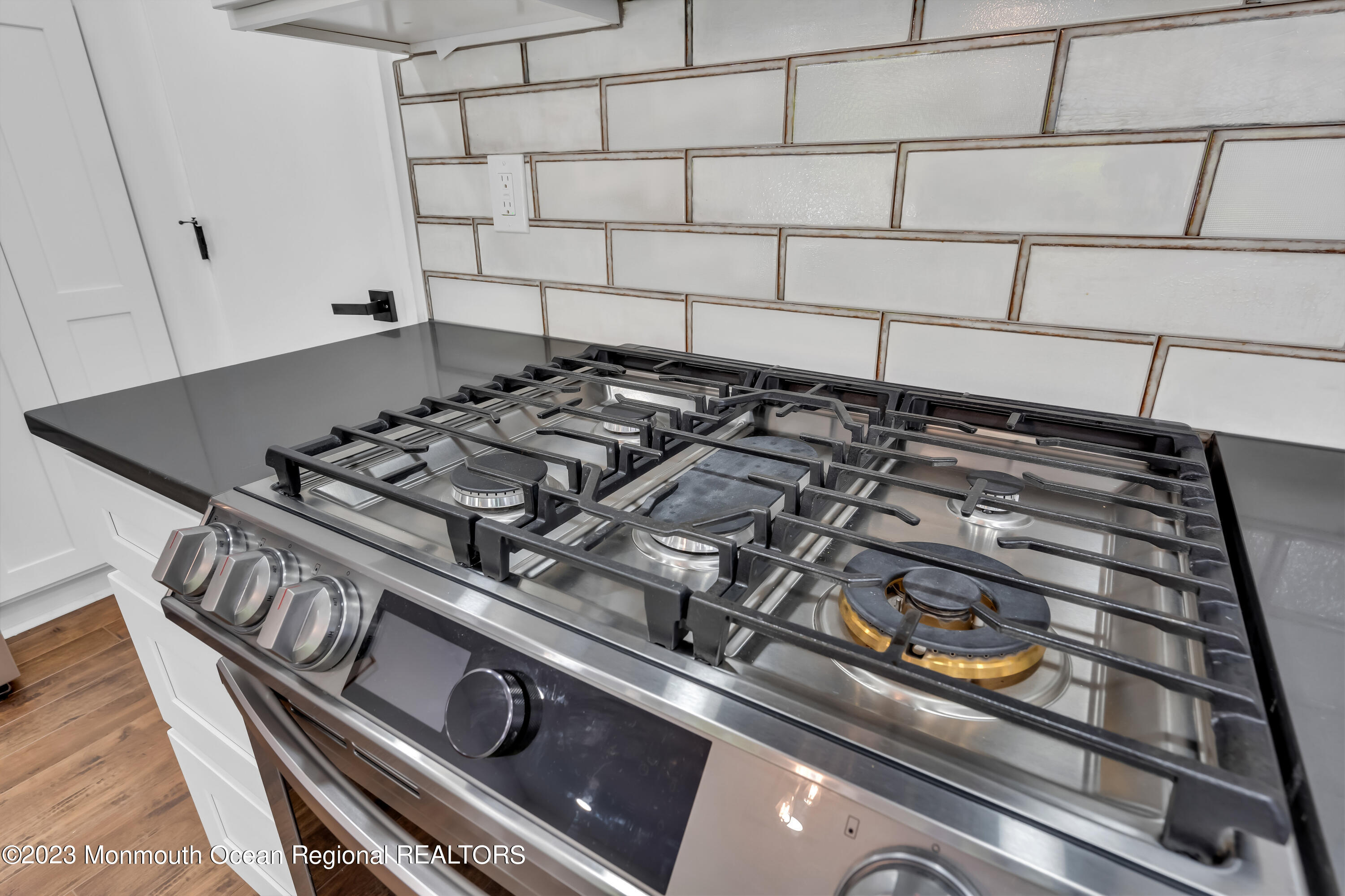 11 Garrett Road Toms River, NJ 08757 - Photo 39 of 61 a close up of a stove top oven
