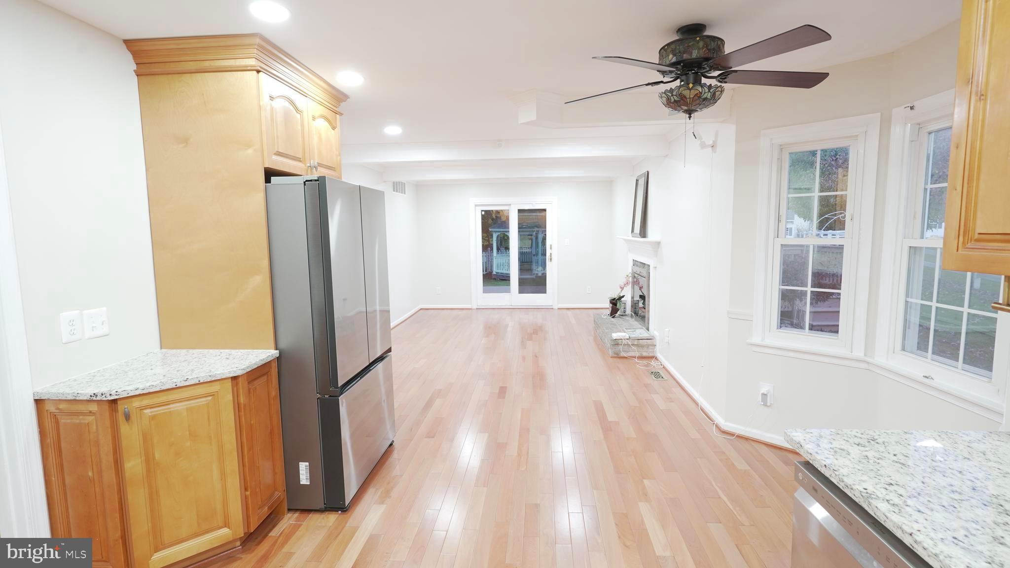 10203 Raleigh Tavern Lane Ellicott City, MD 21042 - Photo 15 of 57