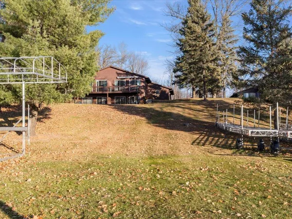 $469,900 | 20170 Sugarbush Lane, Brainerd, MN 56401