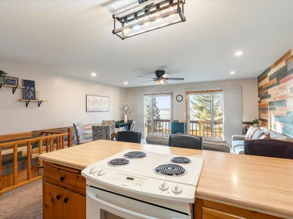 $469,900 | 20170 Sugarbush Lane, Brainerd, MN 56401